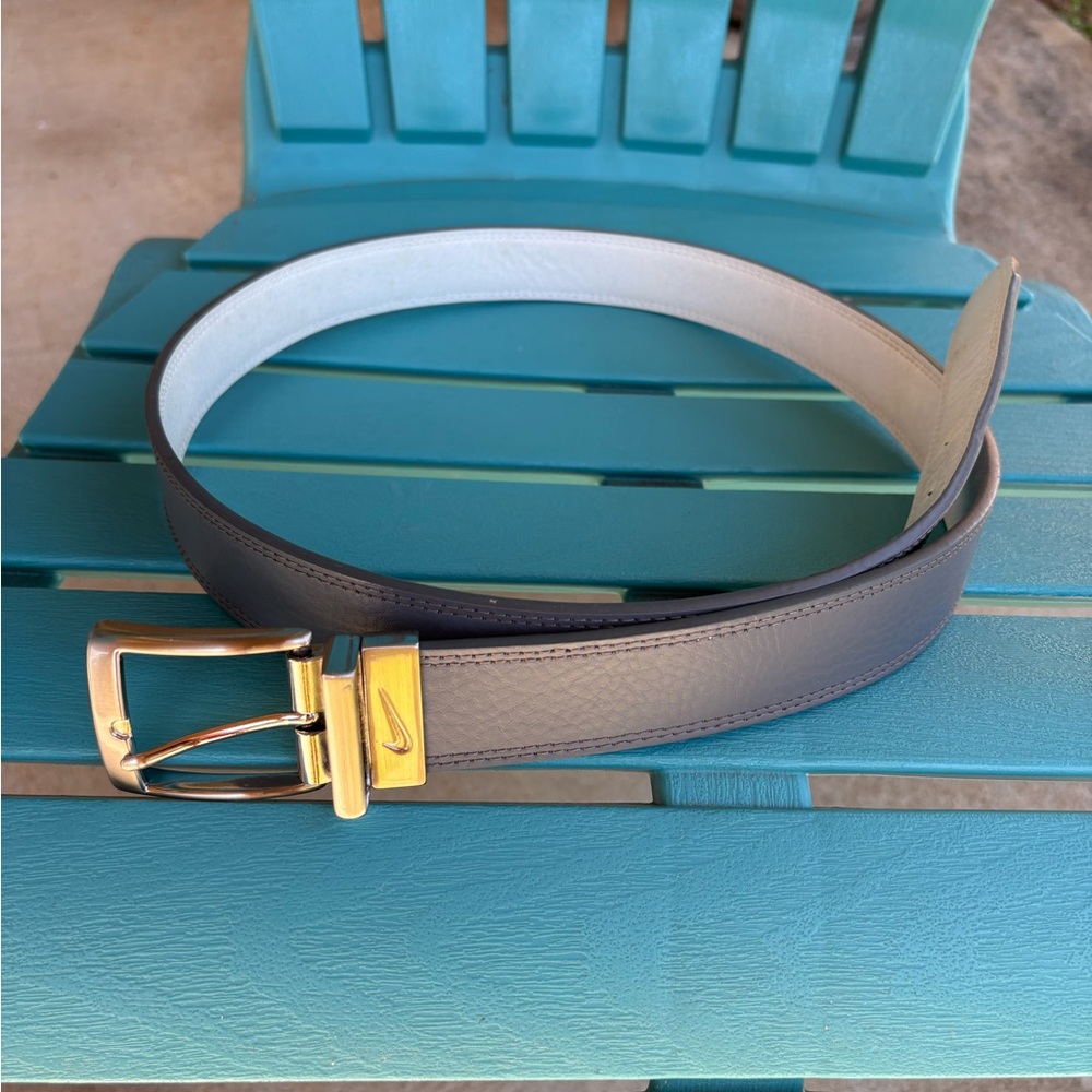 Nike belt